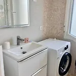 Deux Pieces Sur Proche Commodites Appartement *